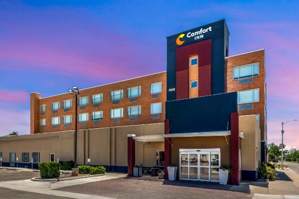 Comfort Inn image 3