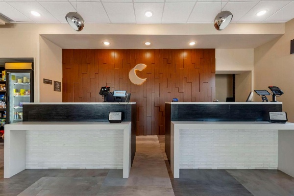 Comfort Inn image 5